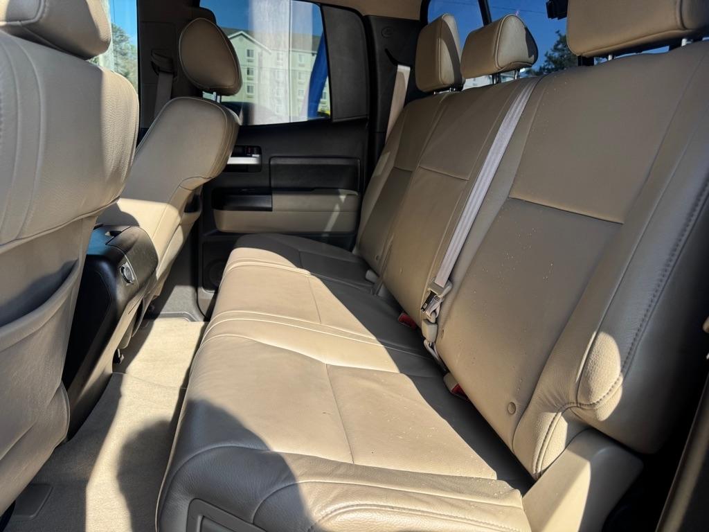 Toyota Tundra Limited Double Cab 5.7L 2WD 2008