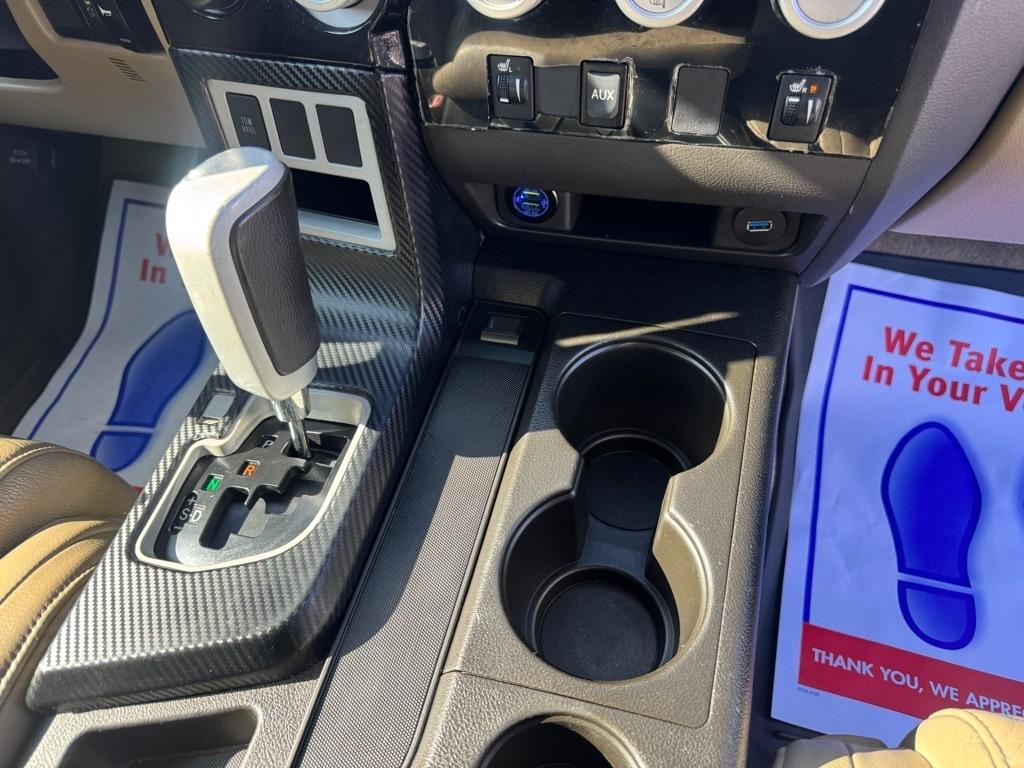 Toyota Tundra Limited Double Cab 5.7L 2WD 2008