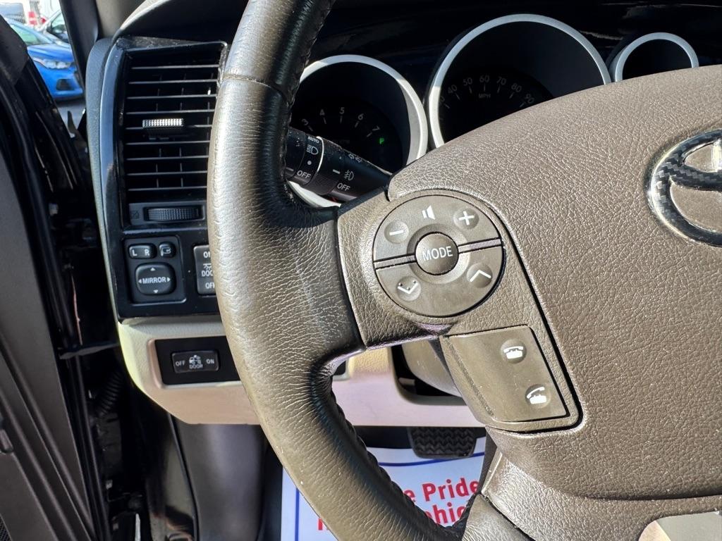 Toyota Tundra Limited Double Cab 5.7L 2WD 2008