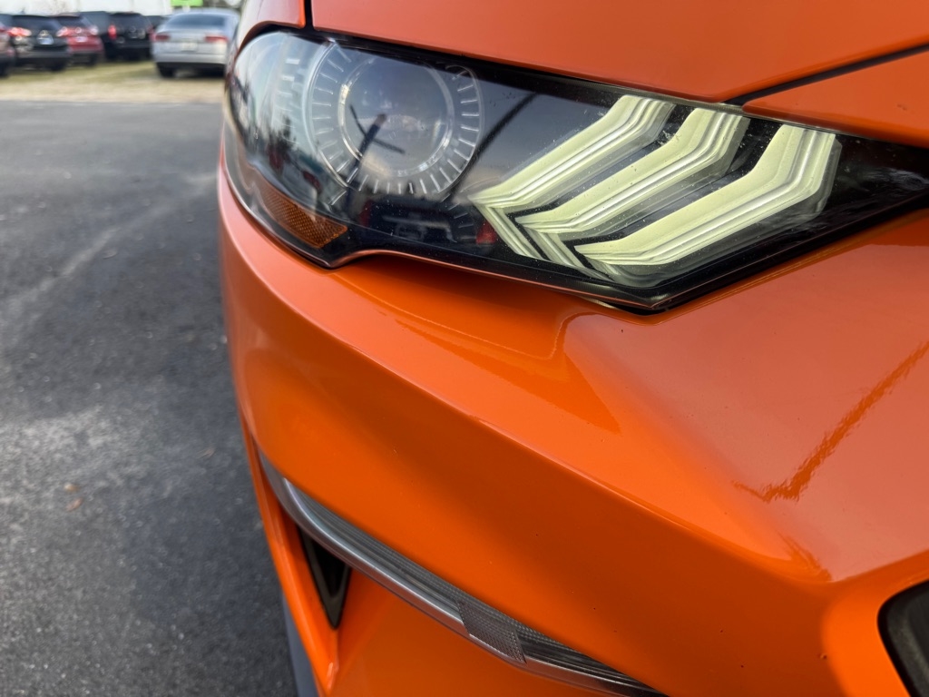 Ford Mustang EcoBoost Coupe 2020