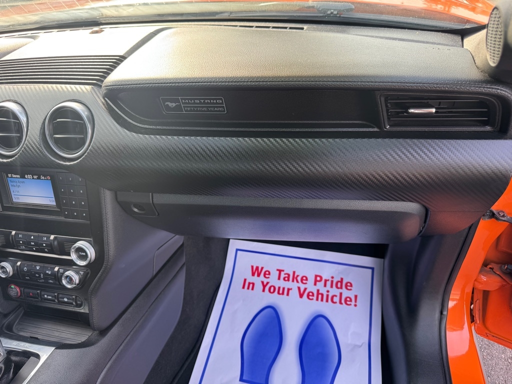 Ford Mustang EcoBoost Coupe 2020