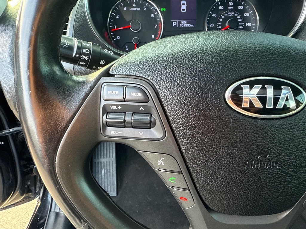 Kia Forte 5-Door EX 2016