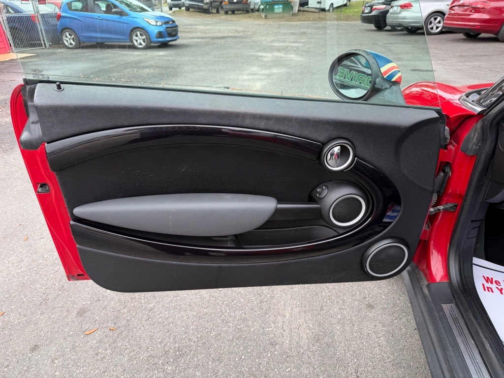 MINI Cooper Convertible 2010