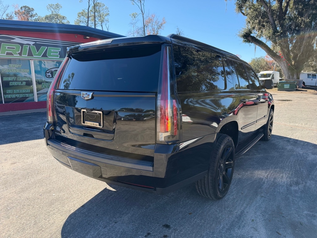 Cadillac Escalade ESV Luxury 4WD 2019