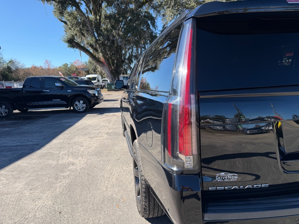 Cadillac Escalade ESV Luxury 4WD 2019