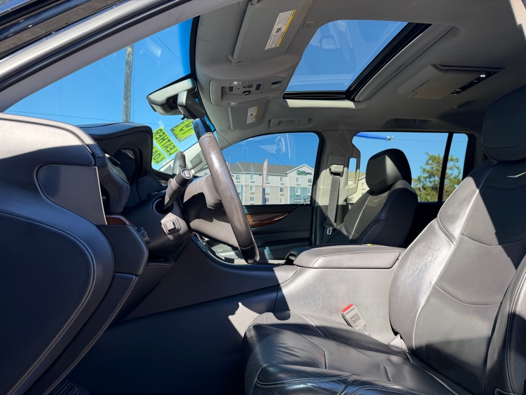 Cadillac Escalade ESV Luxury 4WD 2019