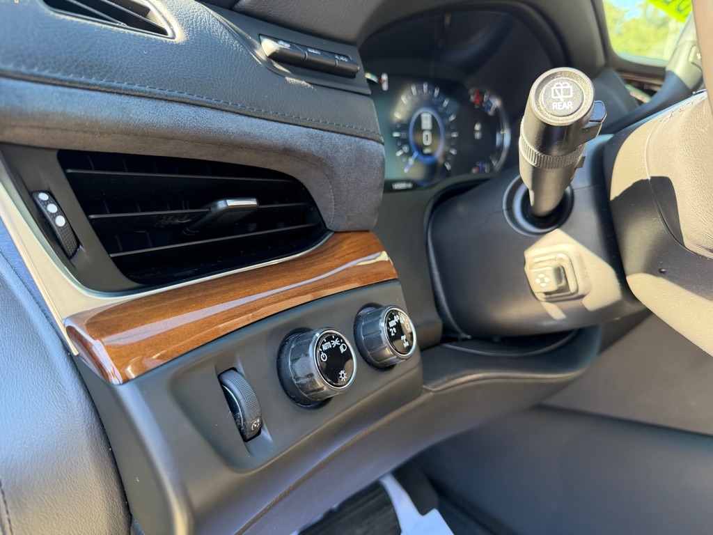 Cadillac Escalade ESV Luxury 4WD 2019