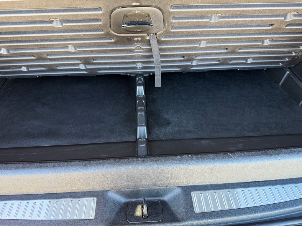 Cadillac Escalade ESV Luxury 4WD 2019