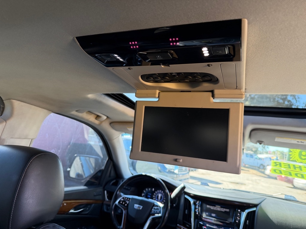 Cadillac Escalade ESV Luxury 4WD 2019