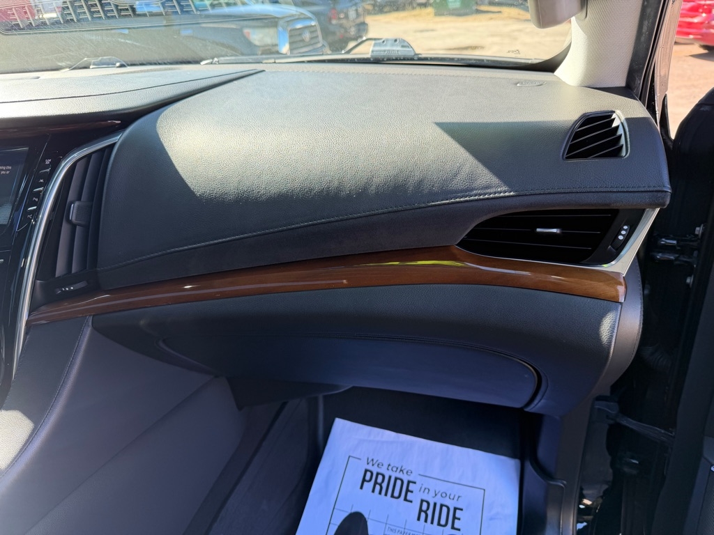 Cadillac Escalade ESV Luxury 4WD 2019