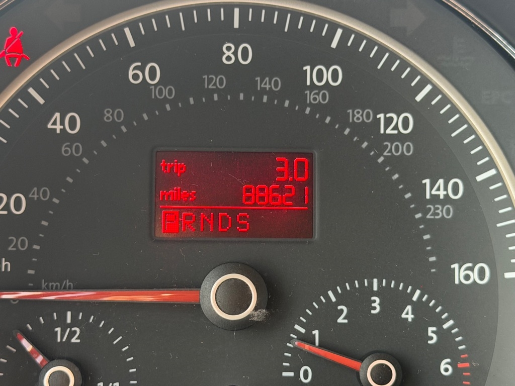 Volkswagen New Beetle S 2008