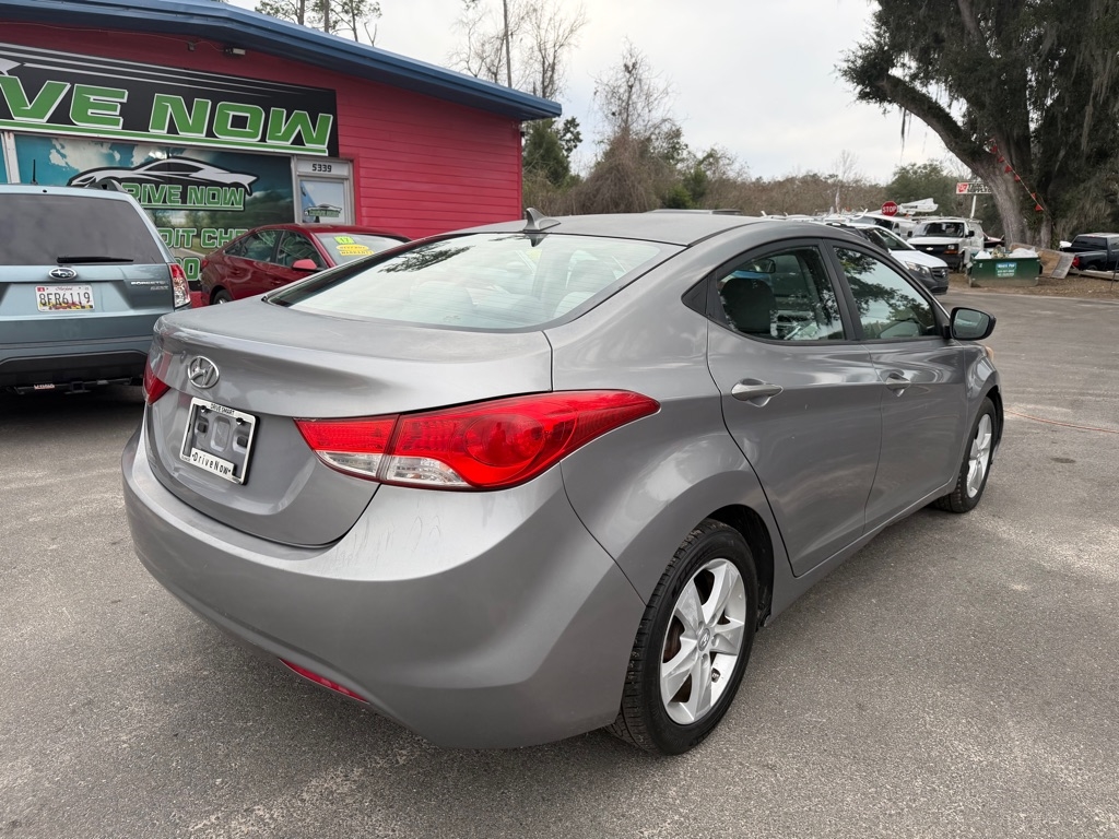 Hyundai Elantra GLS A/T 2011
