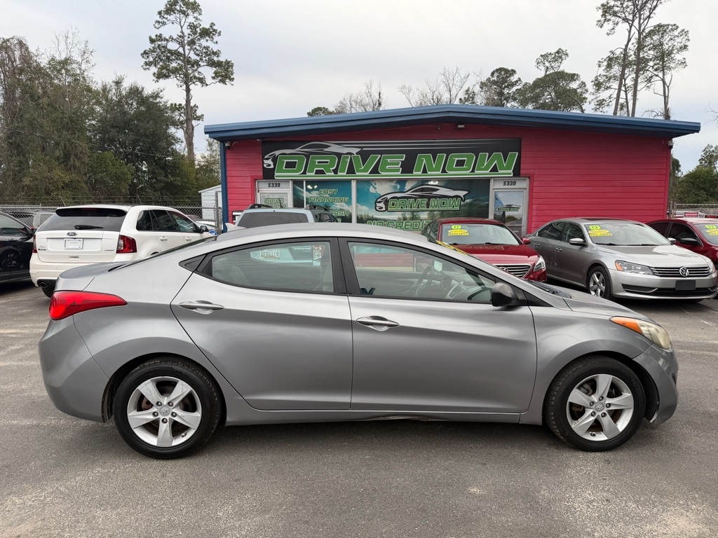Hyundai Elantra GLS A/T 2011