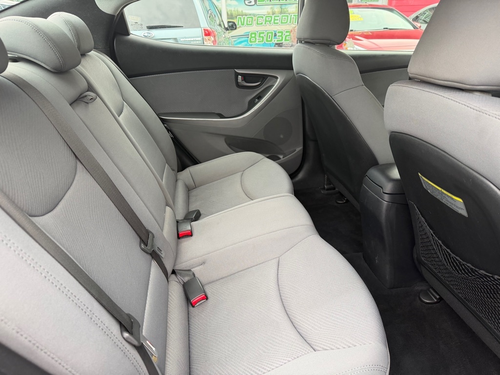 Hyundai Elantra GLS A/T 2011