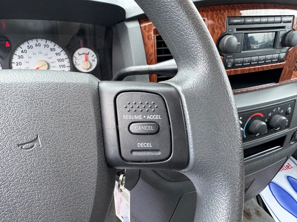 Dodge Ram 1500 ST 2WD 2006