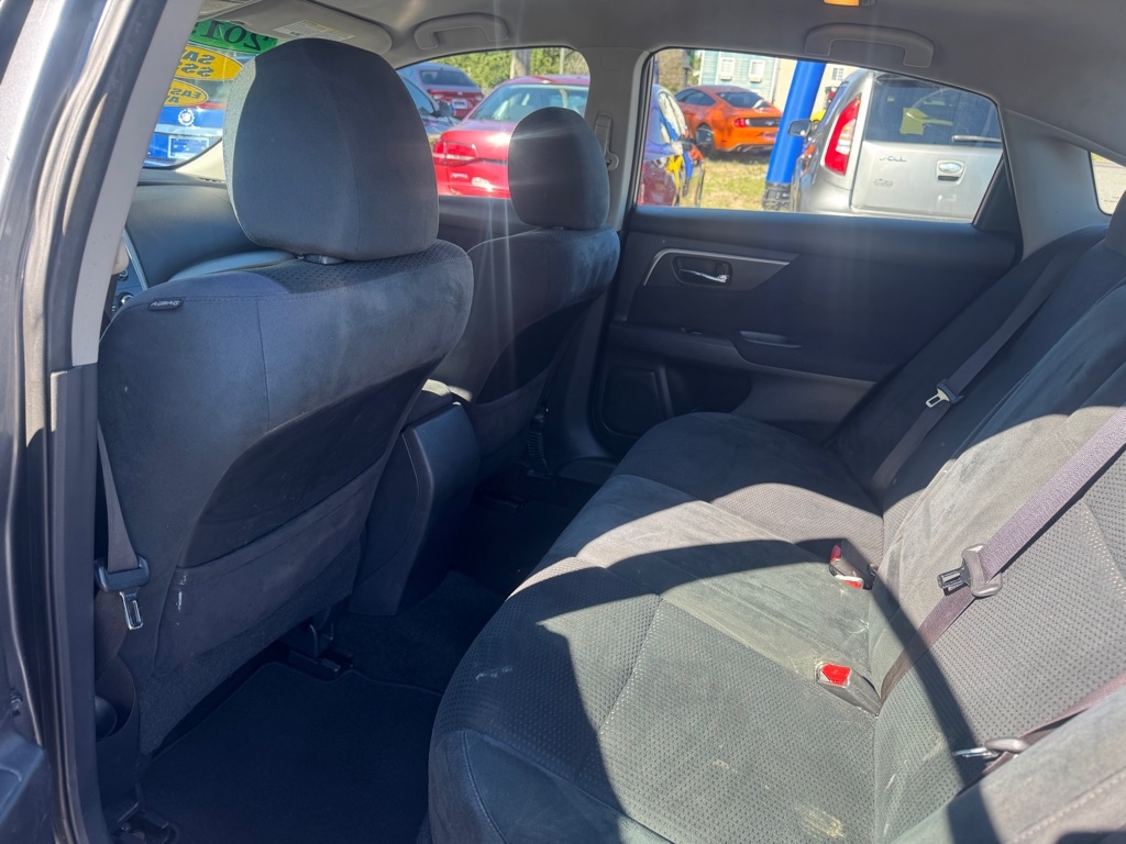 Nissan Altima 2.5 S 2015