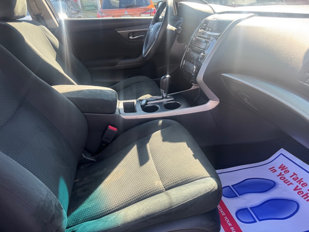 Nissan Altima 2.5 S 2015