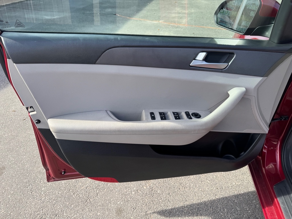 Hyundai Sonata SE 2016