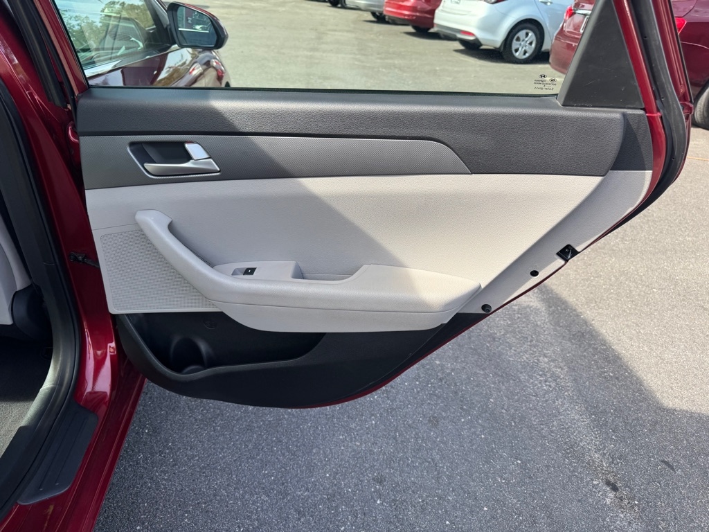 Hyundai Sonata SE 2016