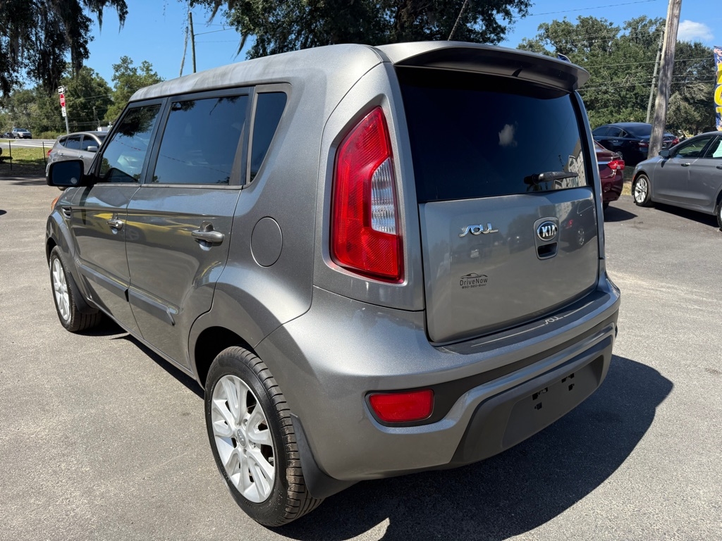 Kia Soul + 2013
