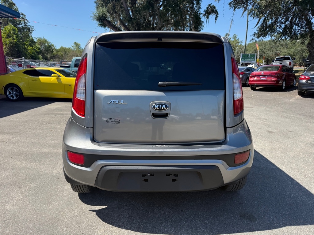 Kia Soul + 2013