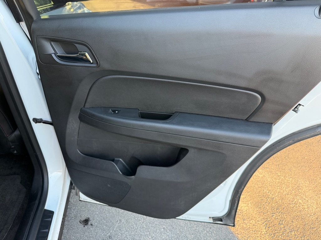 Chevrolet Equinox LTZ 2WD 2011