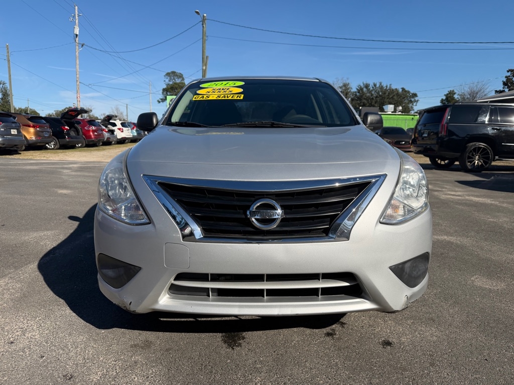 Nissan Versa 1.6 S 5M 2015