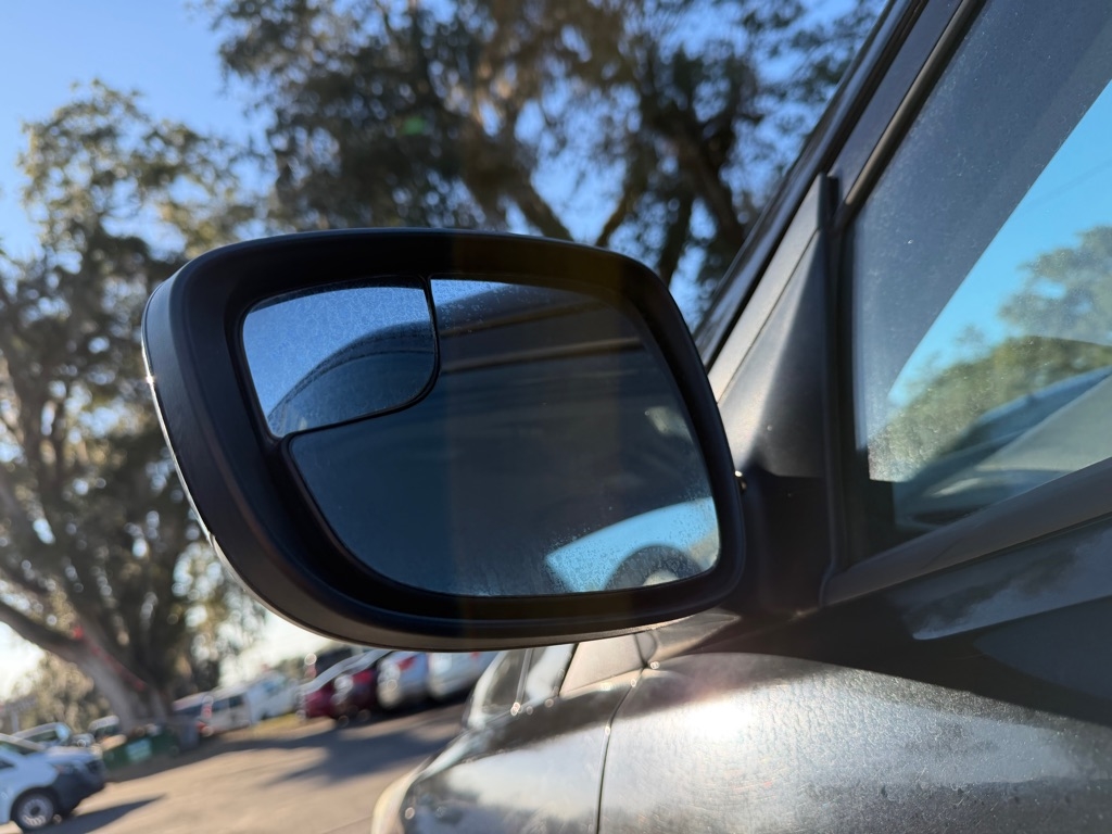 Hyundai Accent SE 5-Door 6A 2016