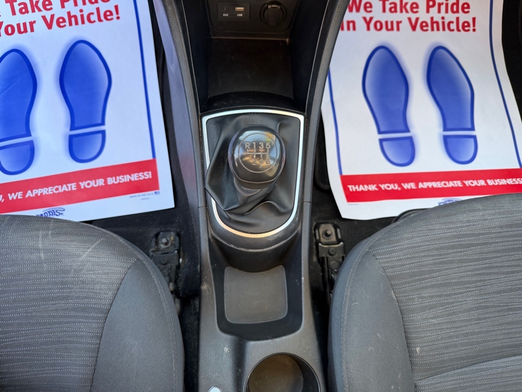 Hyundai Accent SE 5-Door 6A 2016