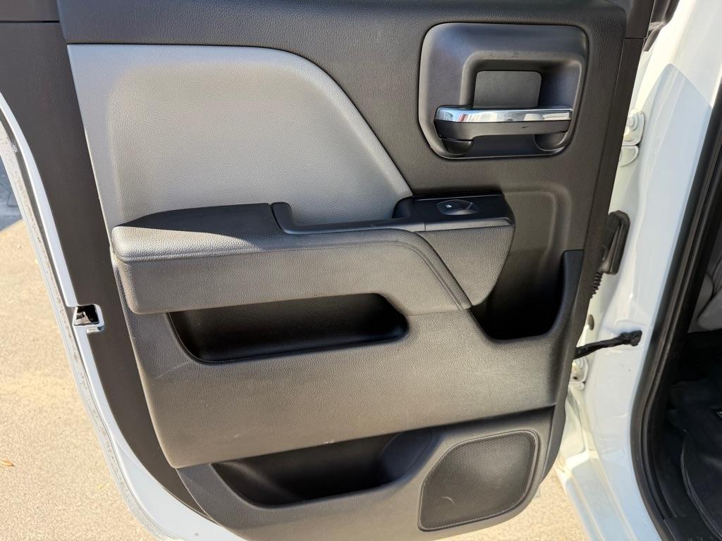 Chevrolet Silverado 1500 Custom Double Cab 2WD 2019