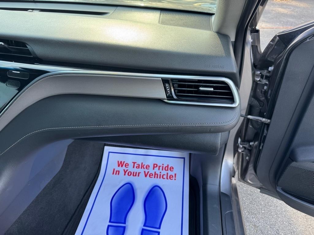 Toyota Camry SE 2018