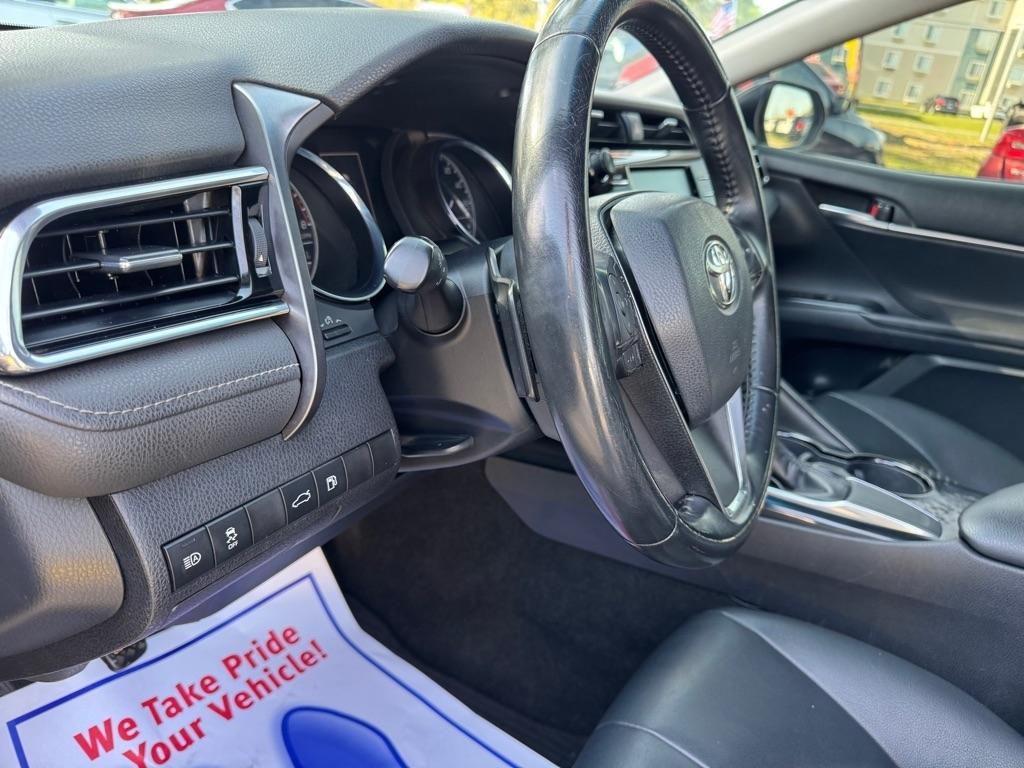 Toyota Camry SE 2018