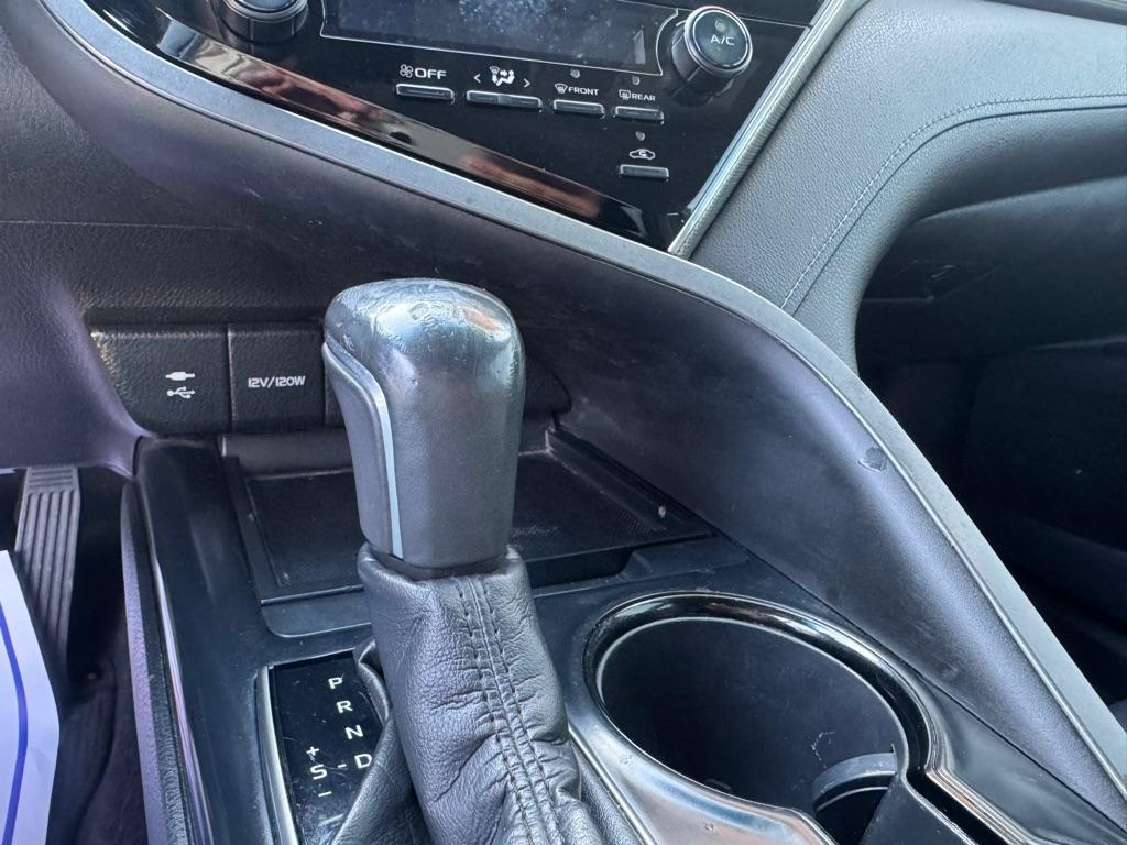 Toyota Camry SE 2018