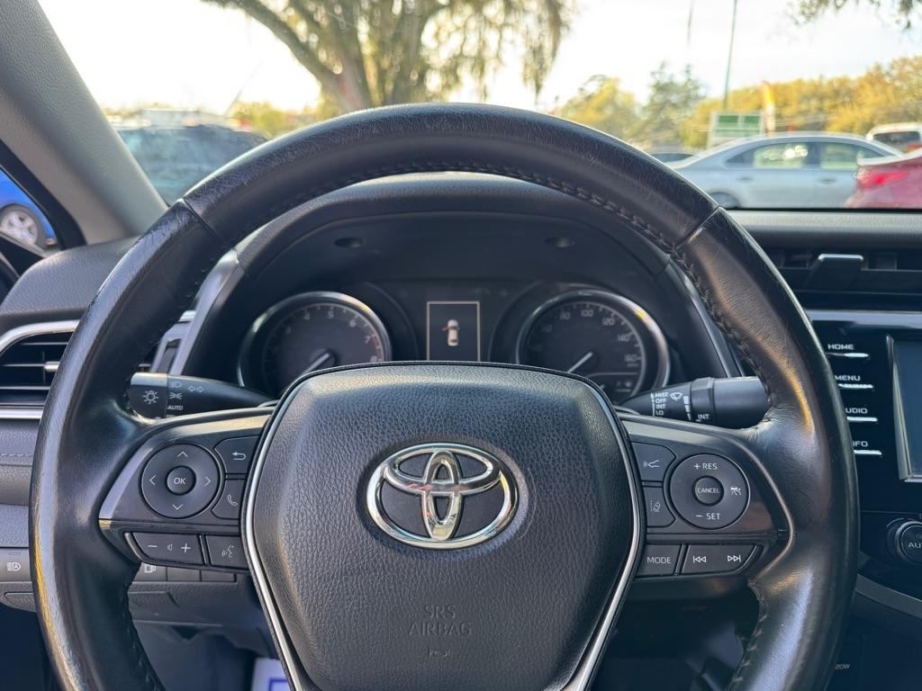 Toyota Camry SE 2018