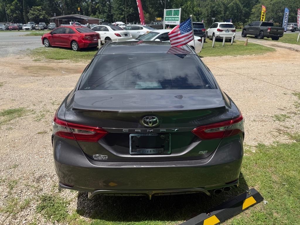Toyota Camry SE 2018