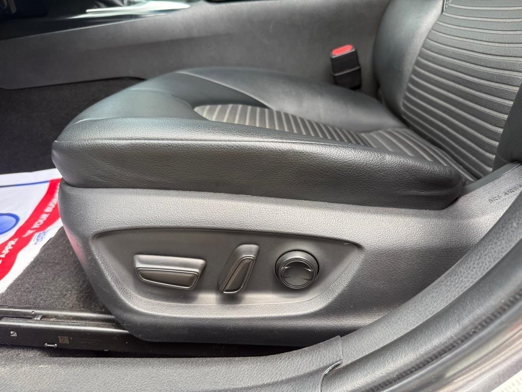 Toyota Camry SE 2018
