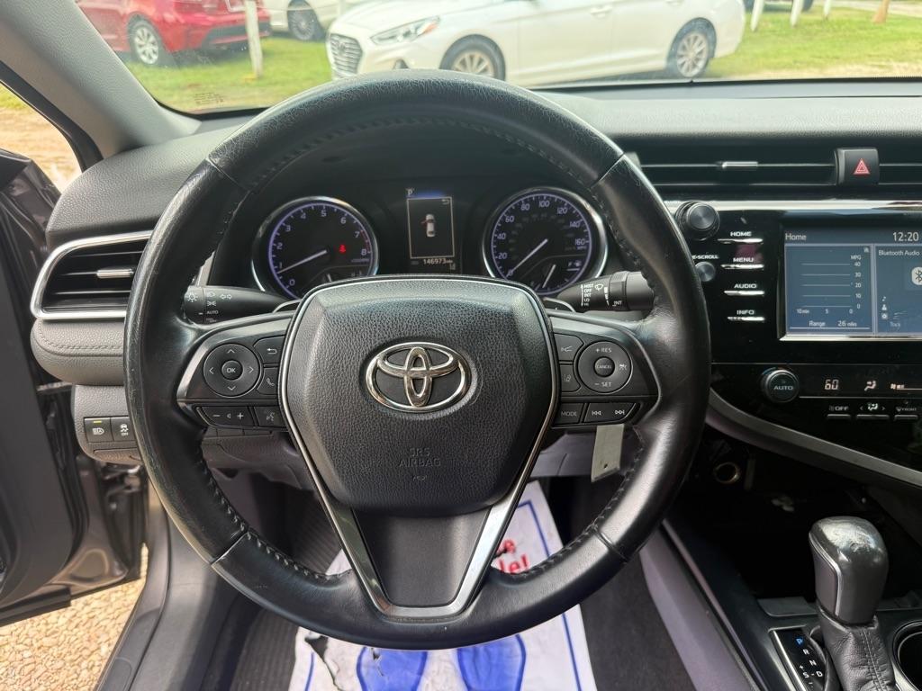 Toyota Camry SE 2018
