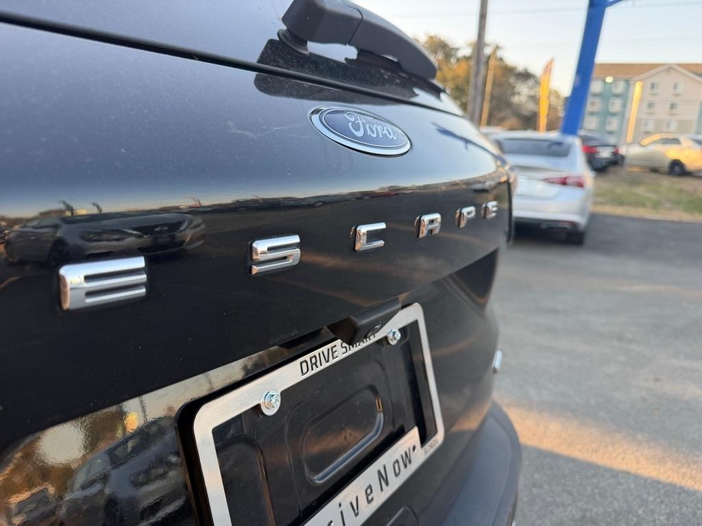 Ford Escape Hybrid SEL 2021