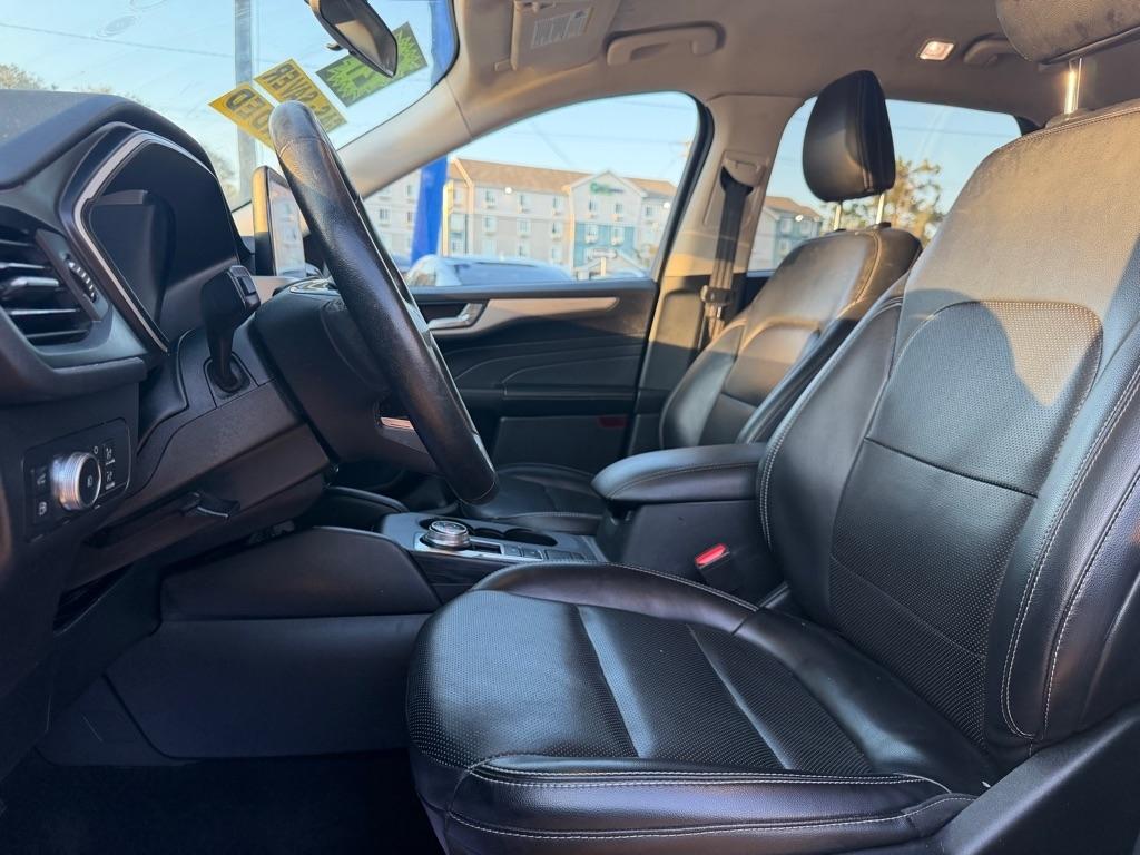 Ford Escape Hybrid SEL 2021