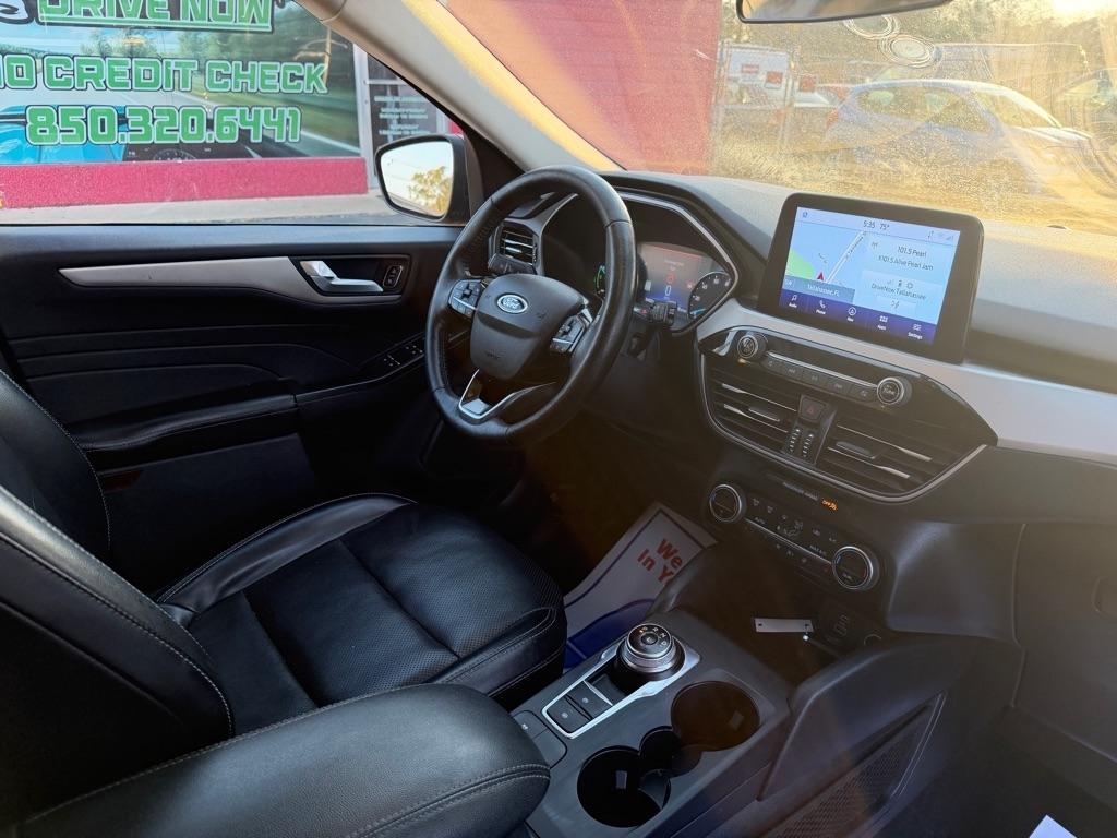 Ford Escape Hybrid SEL 2021