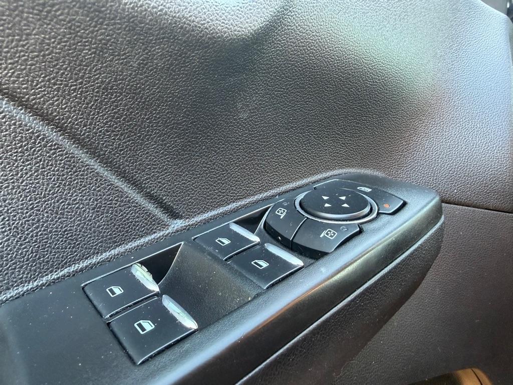 Ford Escape Hybrid SEL 2021