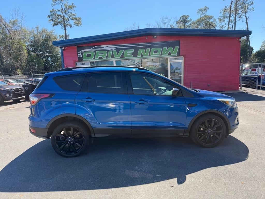 Ford Escape SE FWD 2017