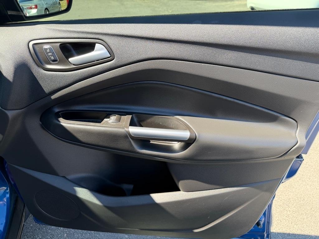 Ford Escape SE FWD 2017