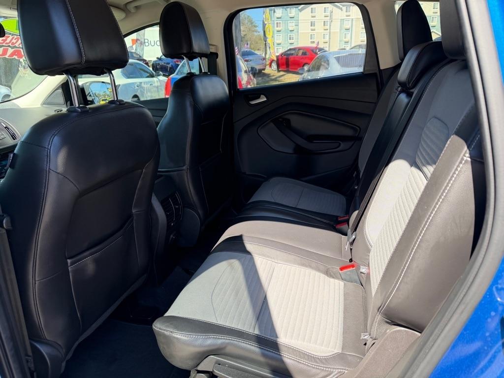 Ford Escape SE FWD 2017