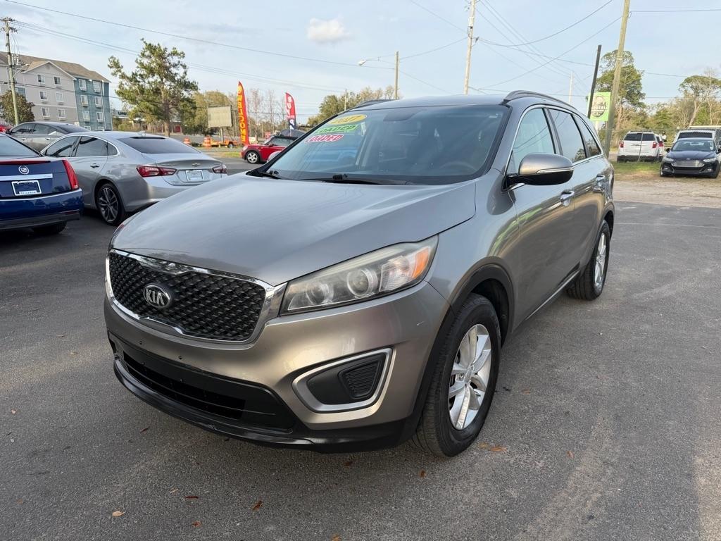 Kia Sorento LX V6 2WD 2017