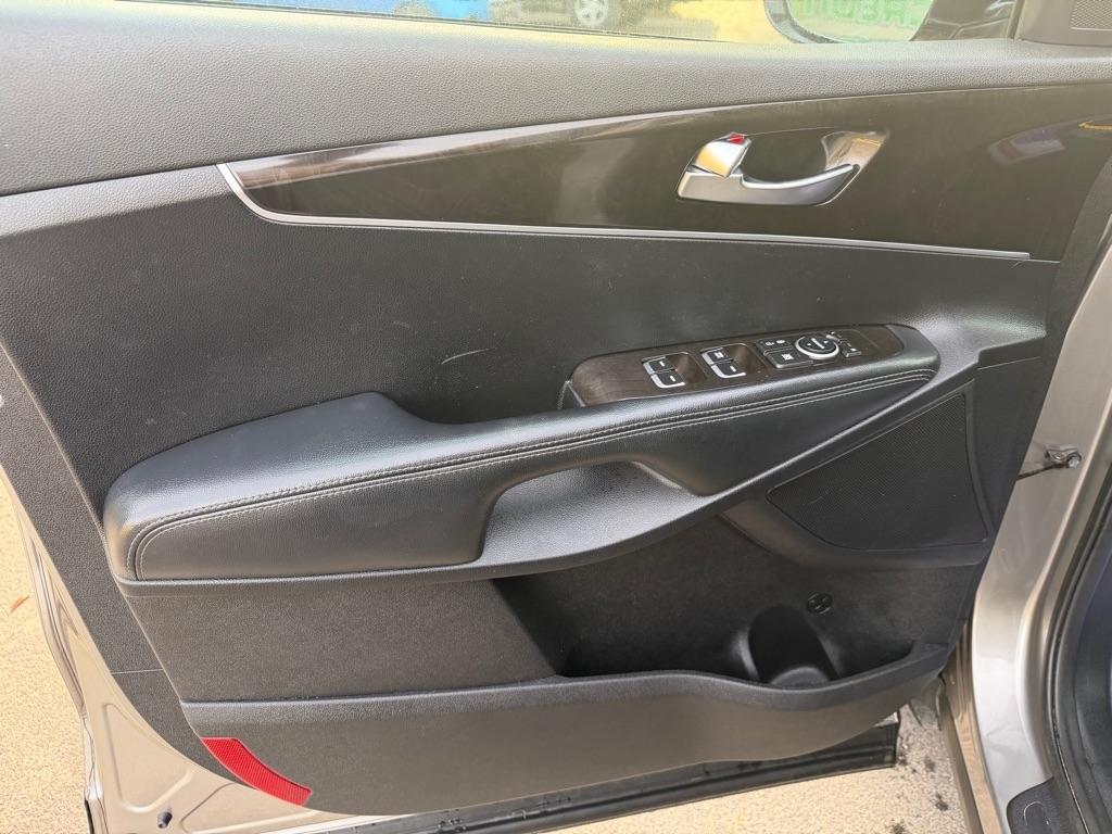 Kia Sorento LX V6 2WD 2017