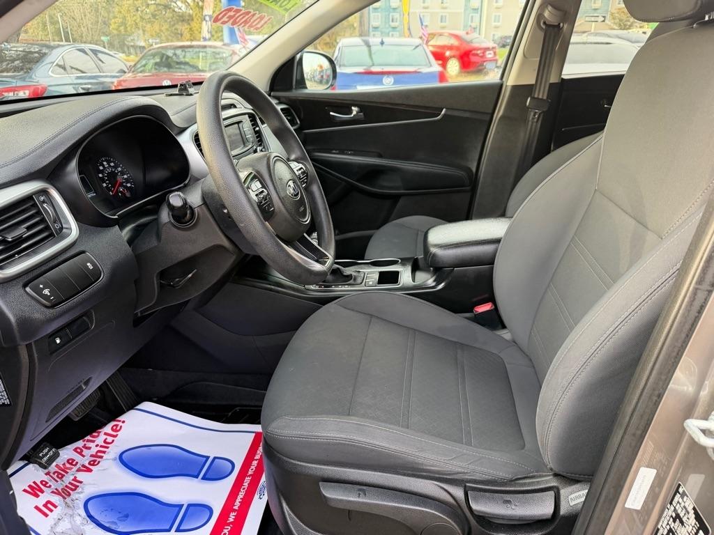 Kia Sorento LX V6 2WD 2017