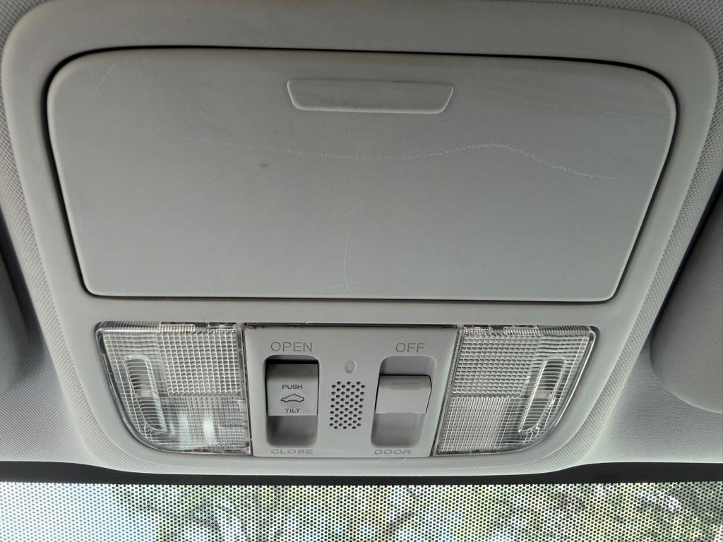 Honda CR-V EX-L 4WD 5-Speed AT 2011