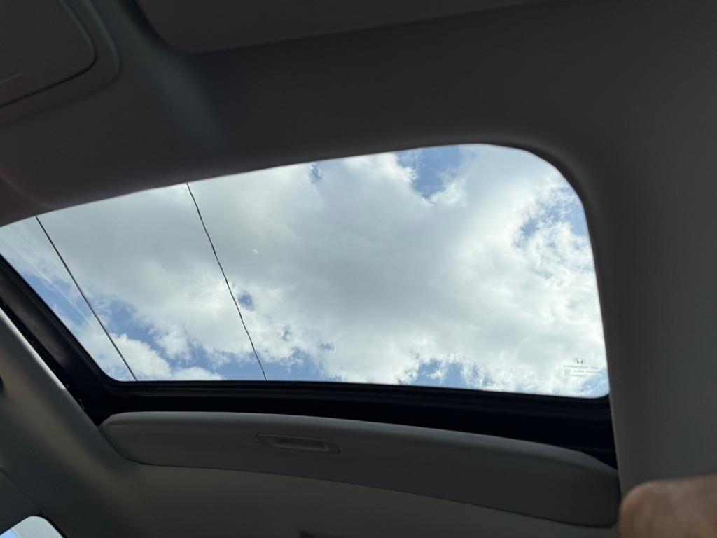 Honda CR-V EX-L 4WD 5-Speed AT 2011