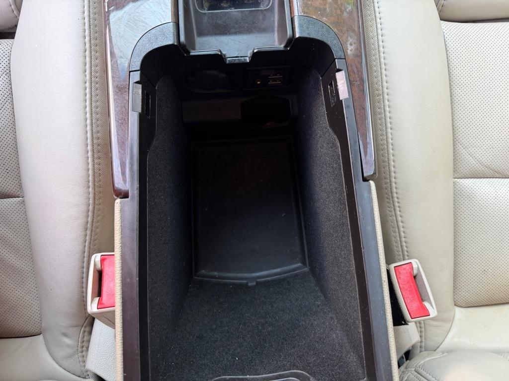 Cadillac XTS Luxury 2013